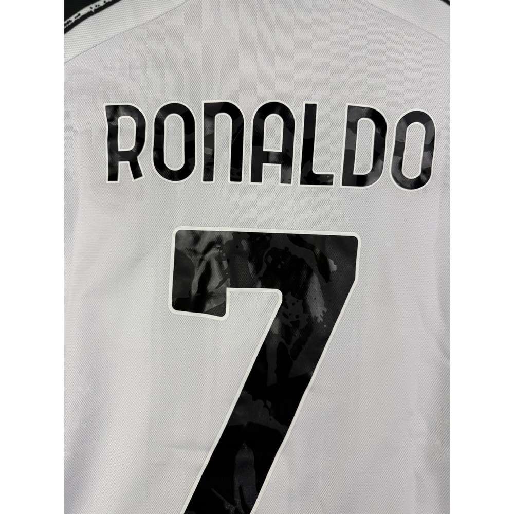 JUVENTUS ADIDAS 2020/2021 FOOTBALL SOCCER HOME JERSEY #7 RONALDO SIZE S EI9894 - Picture 9 of 16